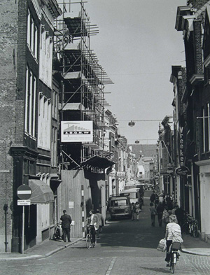 Voorstraat Centrum - Uit